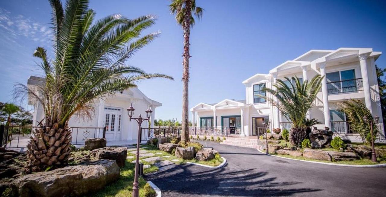 Jeju Washington Pension Согвіпо Екстер'єр фото