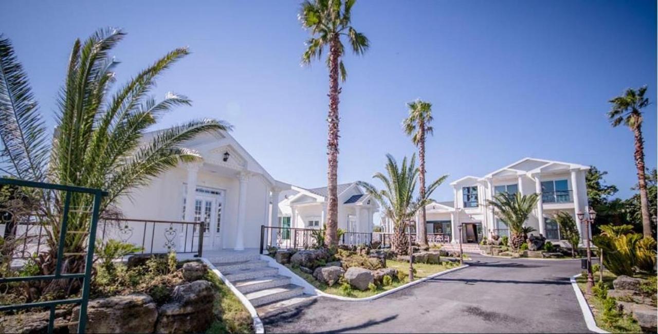Jeju Washington Pension Согвіпо Екстер'єр фото