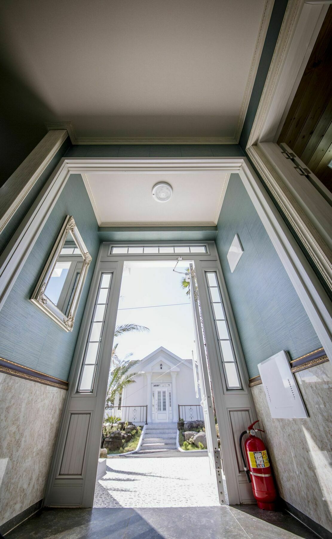 Jeju Washington Pension Согвіпо Екстер'єр фото